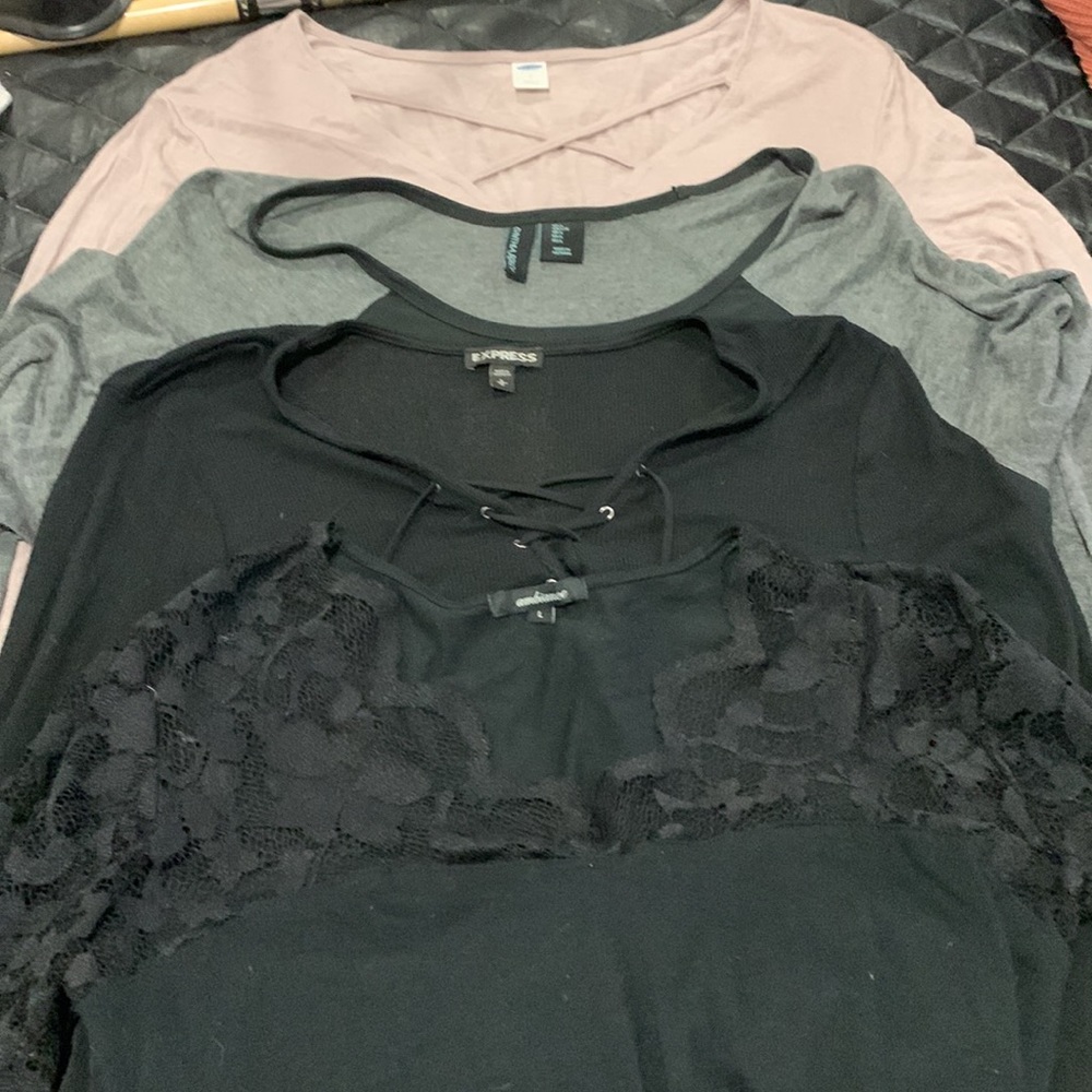 Lot of 4 long sleeve tops
